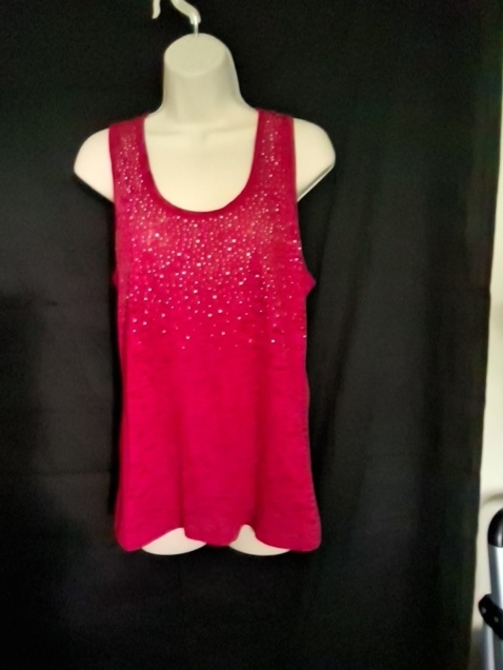 NWT Embellished Scoop Neck Tank Top - Red